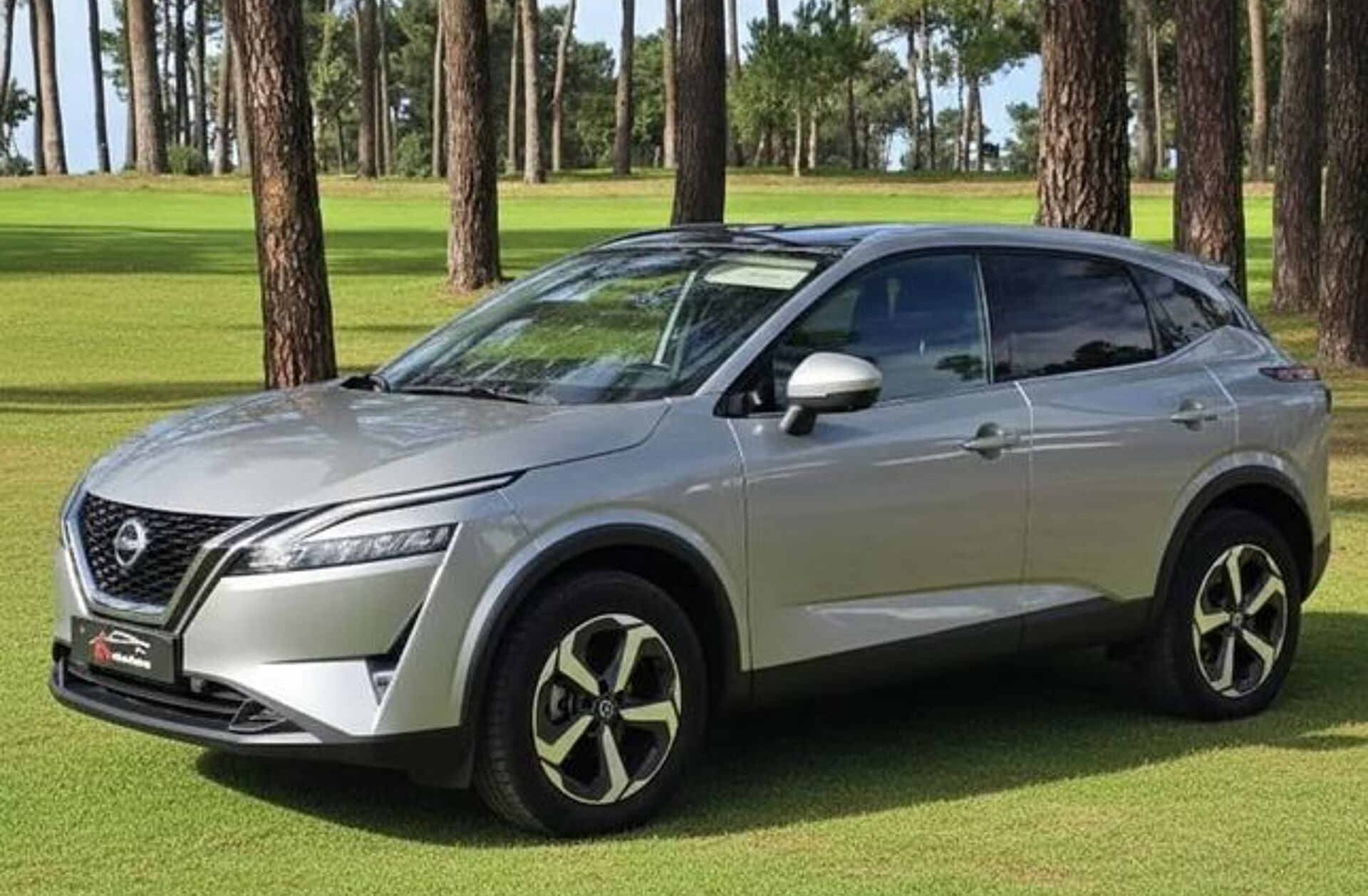 NISSAN Qashqai 1.3 DIG-T N-Connecta