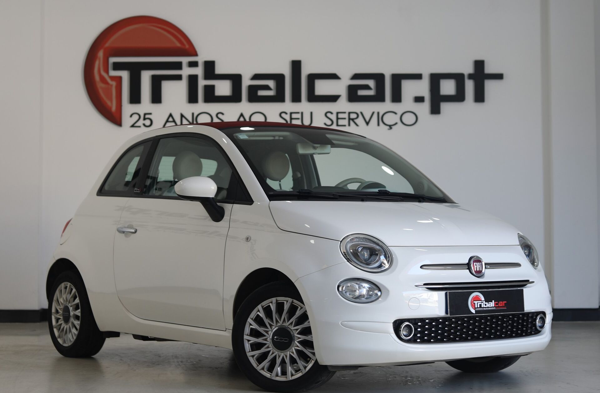 FIAT 500 C 1.0 Hybrid Lounge