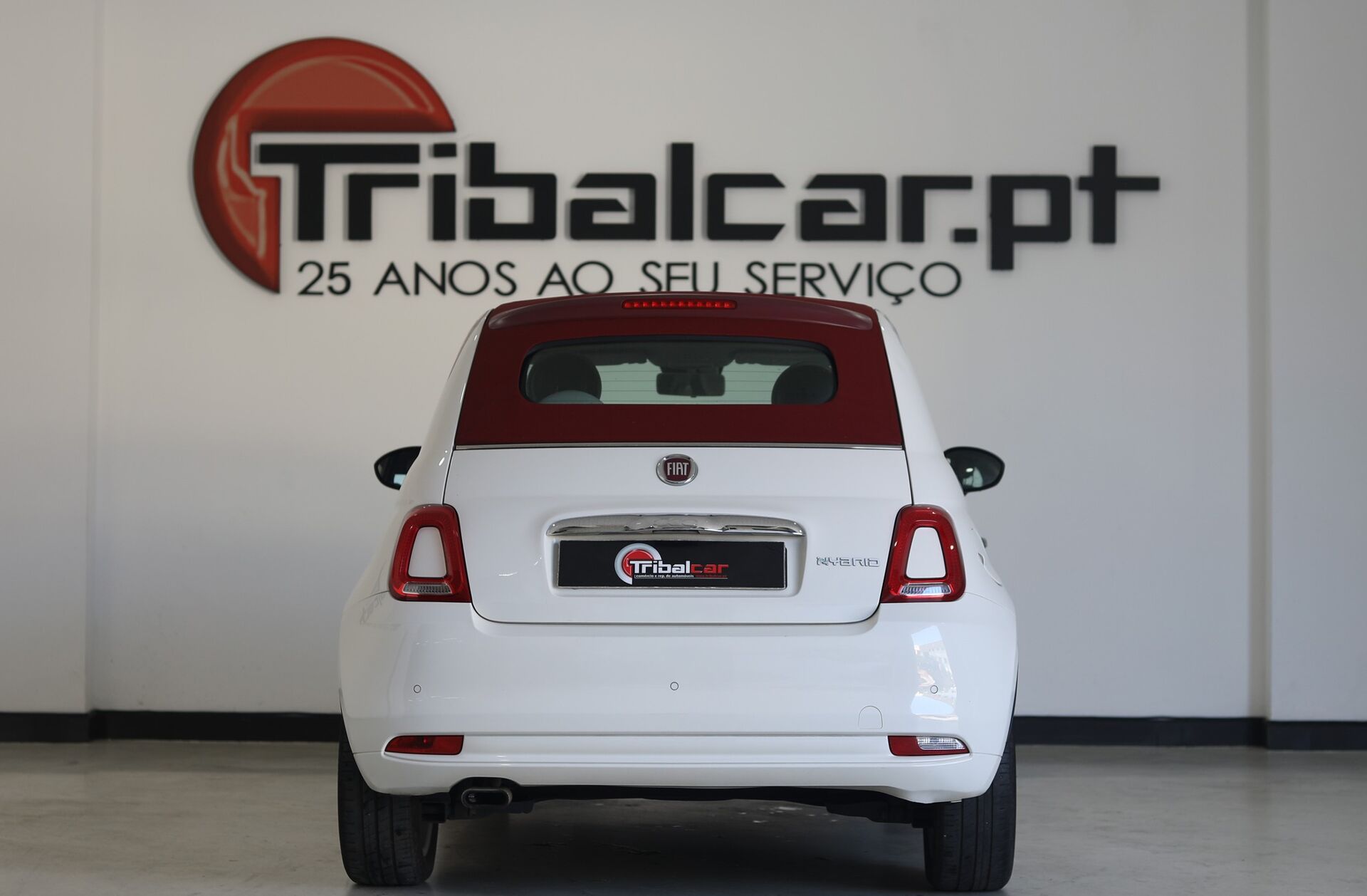 FIAT 500 C 1.0 Hybrid Lounge