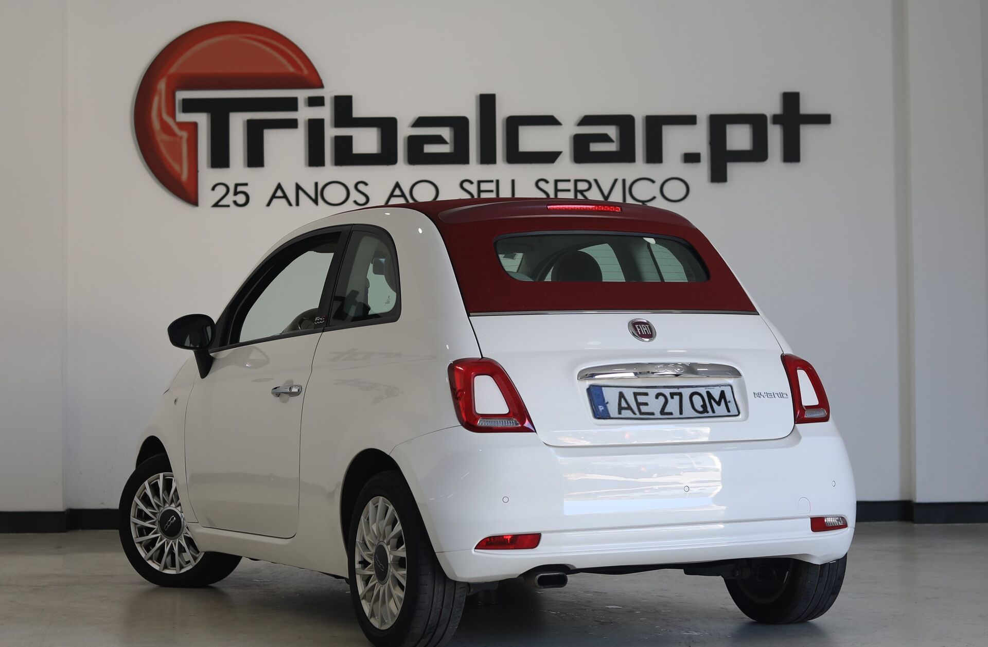 FIAT 500 C 1.0 Hybrid Lounge