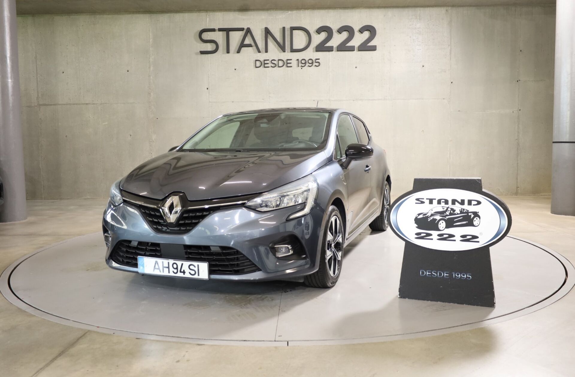 RENAULT Clio 1.0 TCe Limited