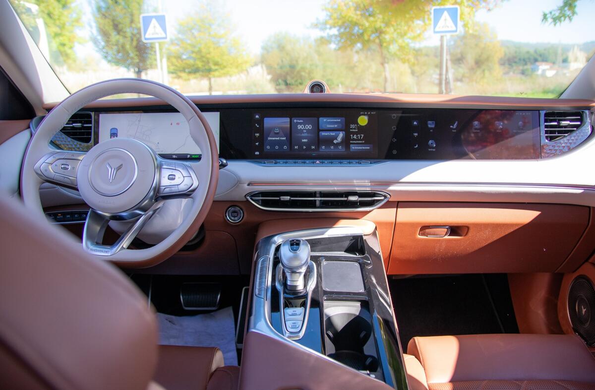 VOYAH Free 107 kWh Luxury