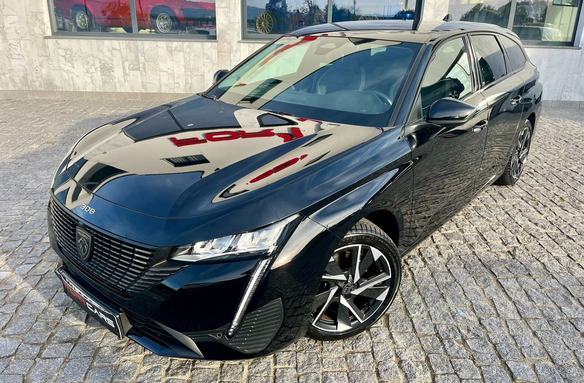 PEUGEOT 308 SW 1.2 PureTech Allure EAT8