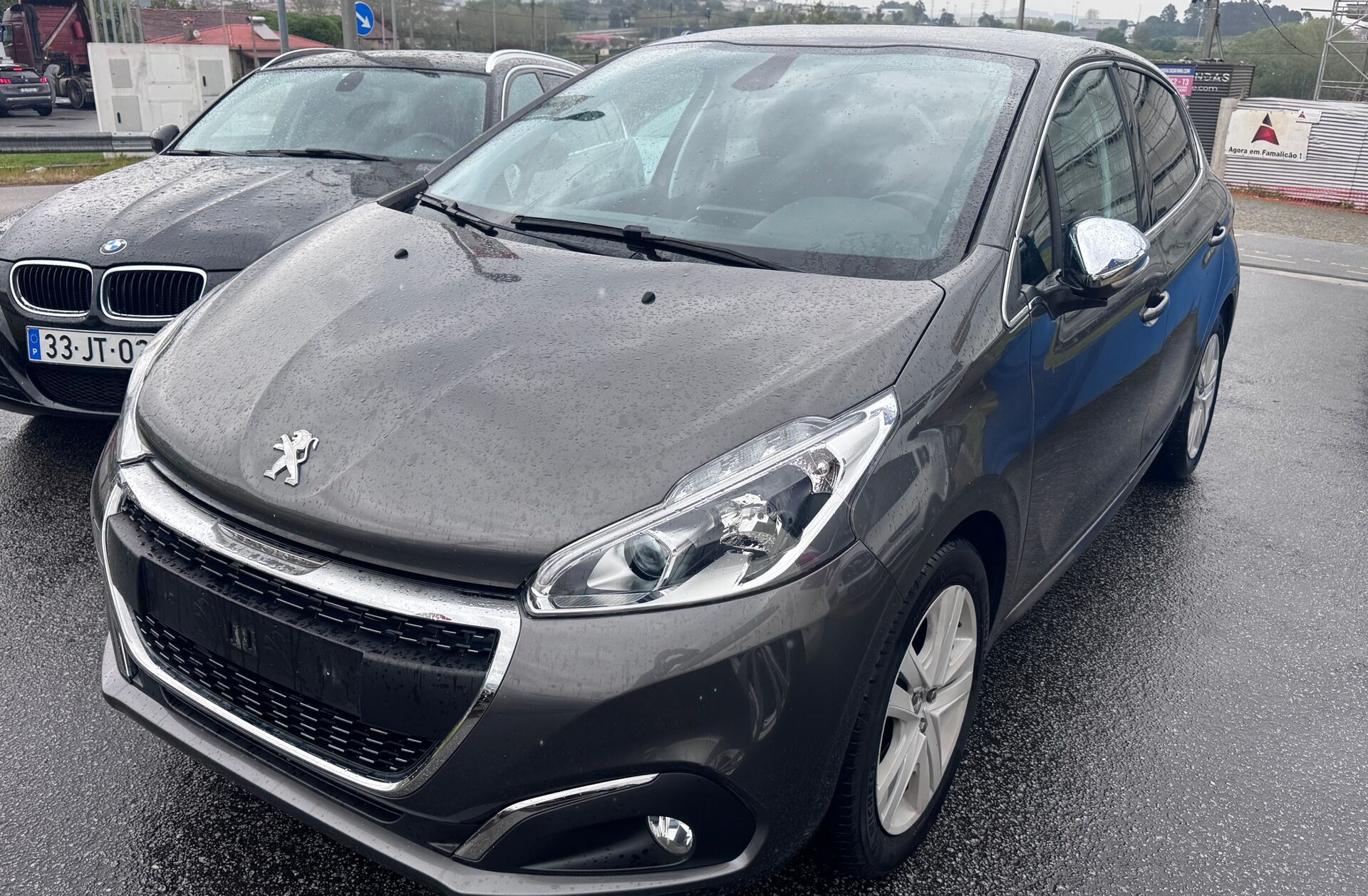PEUGEOT 208 1.2 PureTech Allure