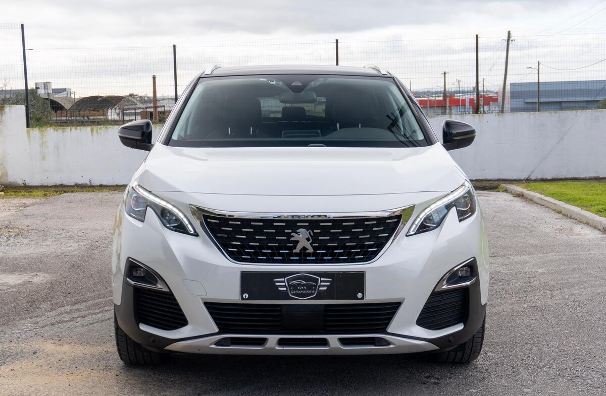 PEUGEOT 3008 1.2 PureTech Allure