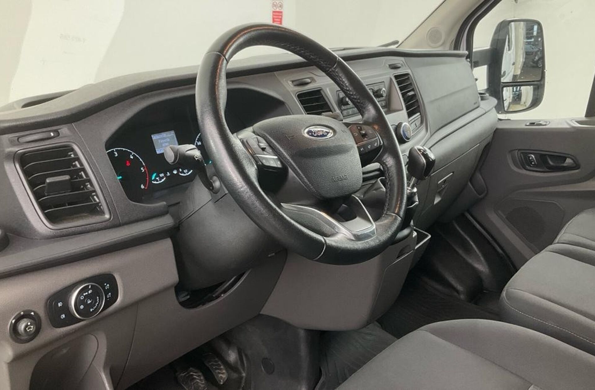 FORD Transit 310 L2 2.0 TDCi H2 Trend