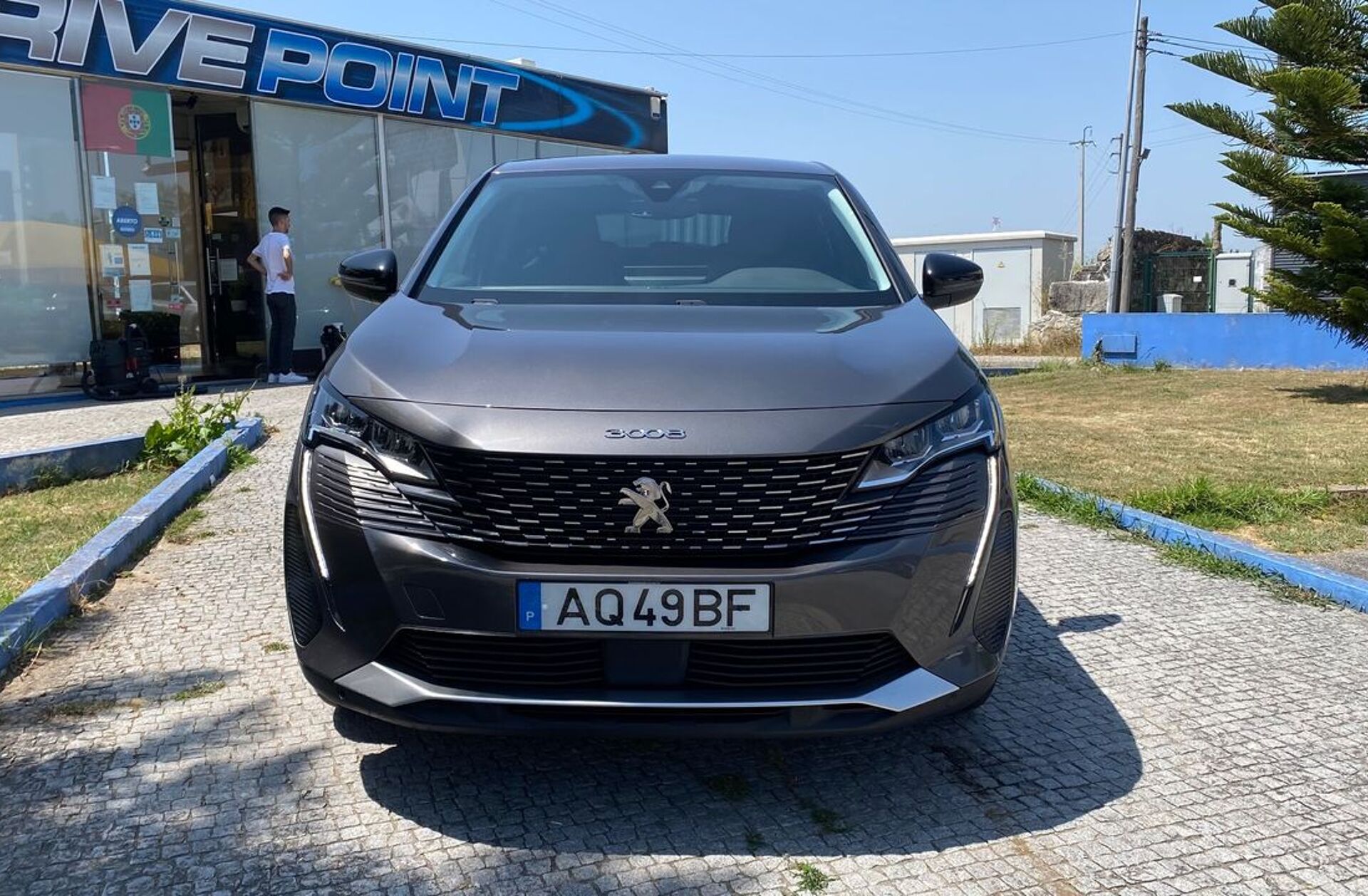 PEUGEOT 3008 1.6 Hybrid Allure e-EAT8