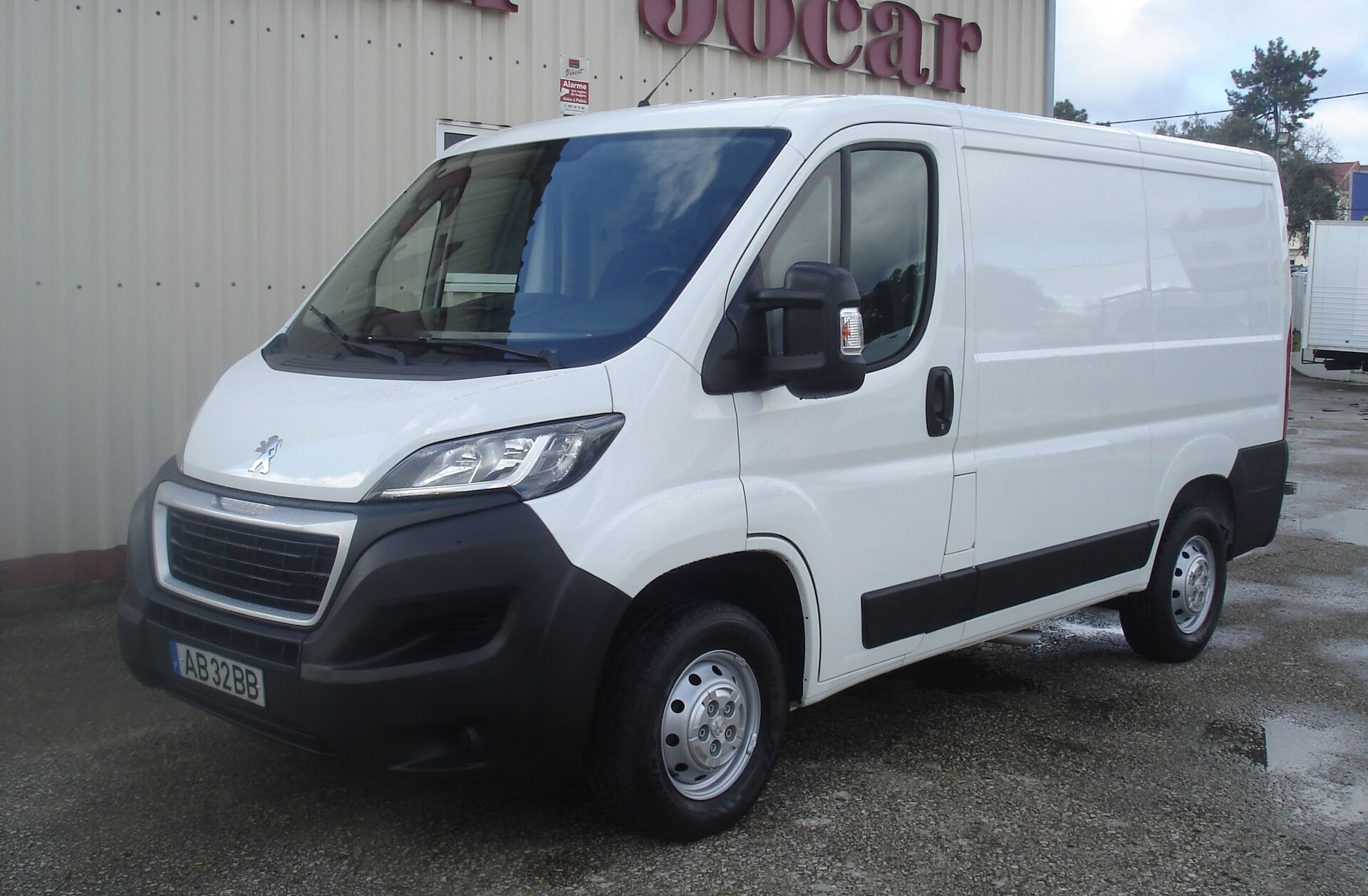 PEUGEOT Boxer 2.2 BlueHDi 333 L2 CD