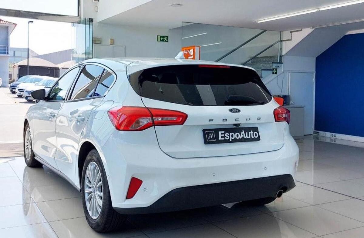 FORD Focus 1.5 TDCi EcoBlue Tita.Aut.