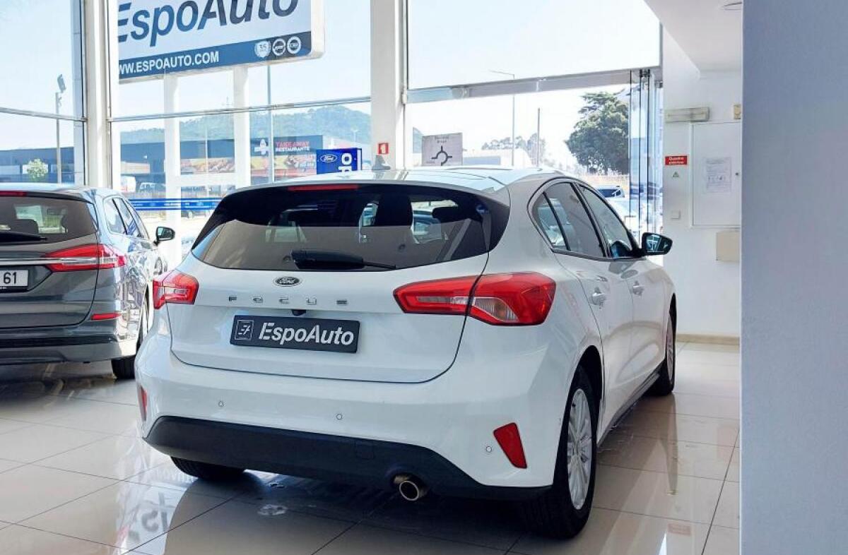 FORD Focus 1.5 TDCi EcoBlue Tita.Aut.