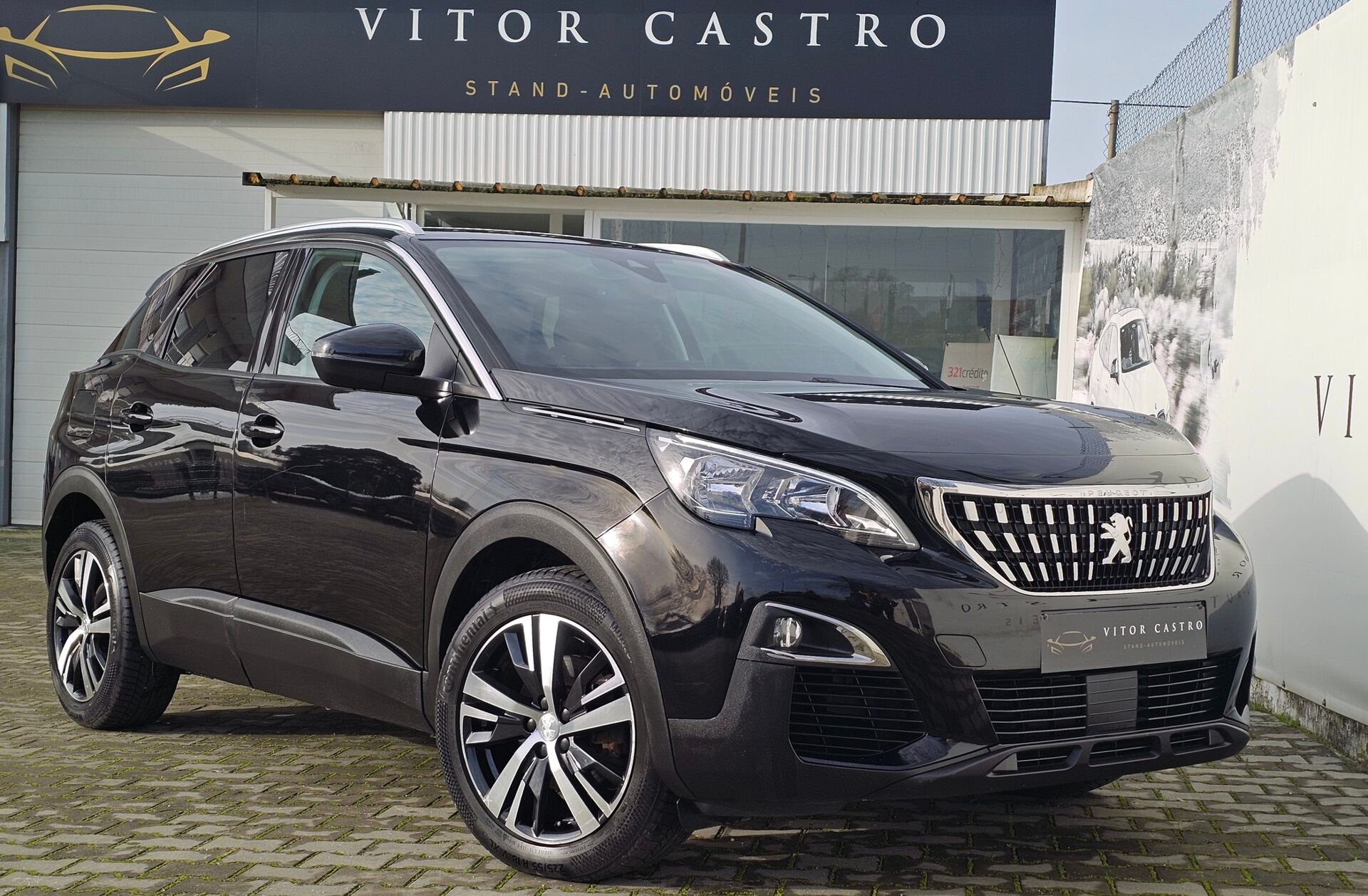 PEUGEOT 3008 1.5 BlueHDi Allure Pack EAT8