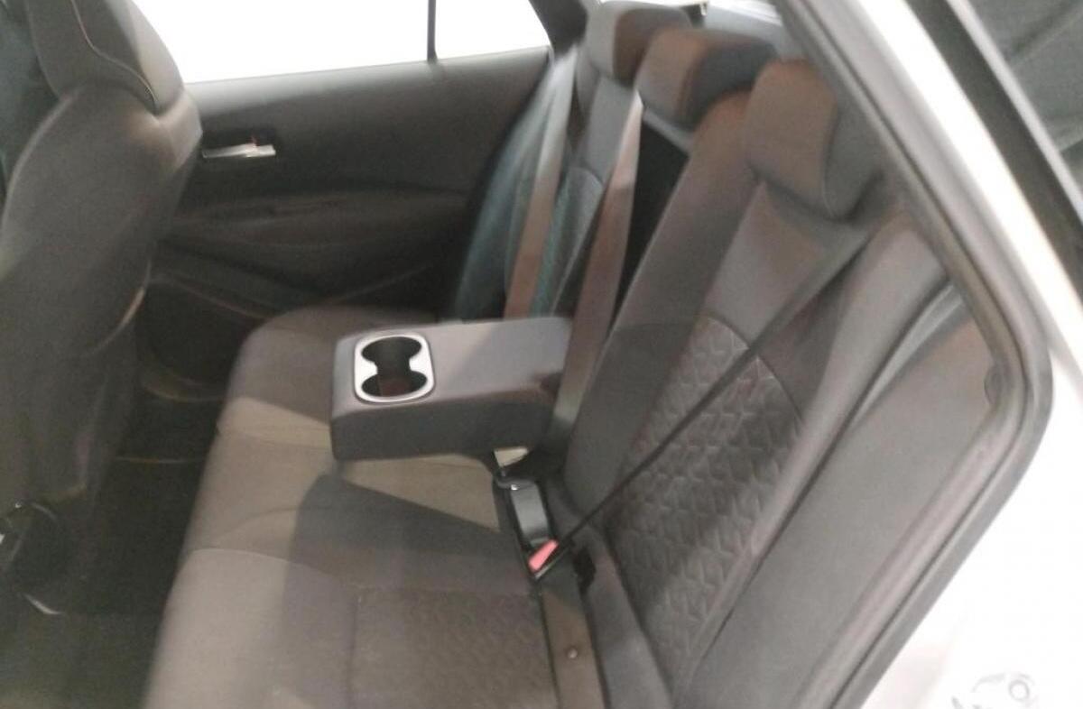 TOYOTA Corolla 1.8 Hybrid Comfort