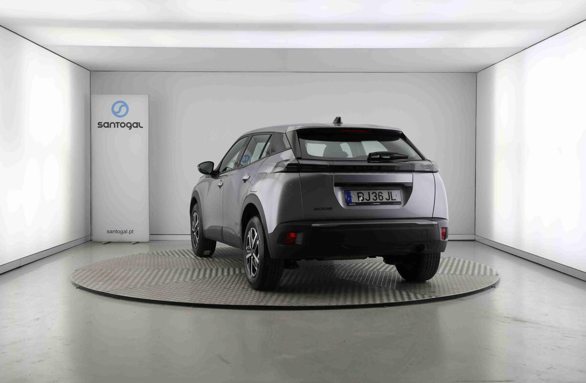 PEUGEOT 2008 1.2 PureTech Active