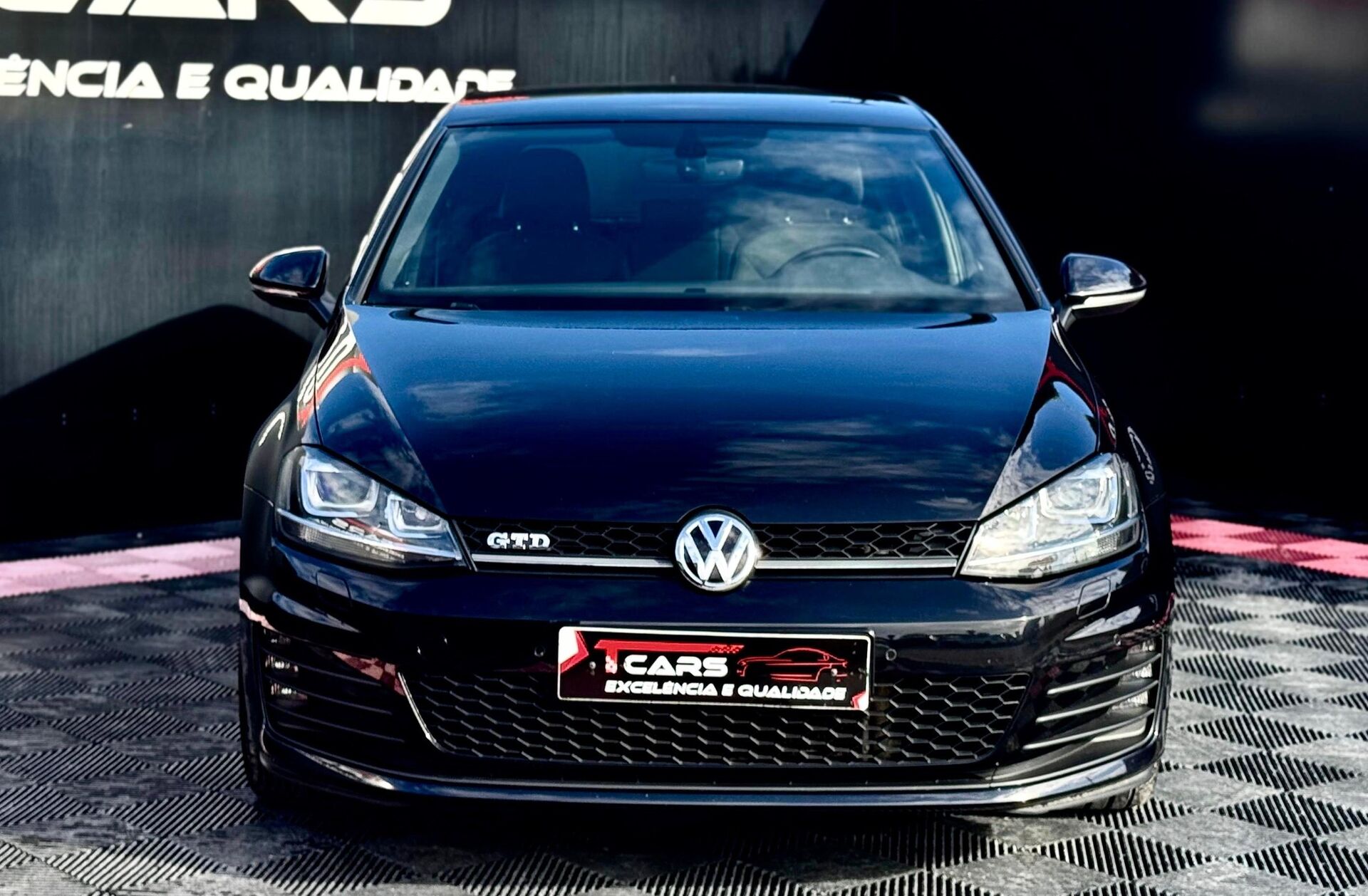VOLKSWAGEN Golf 2.0 TDi GTD