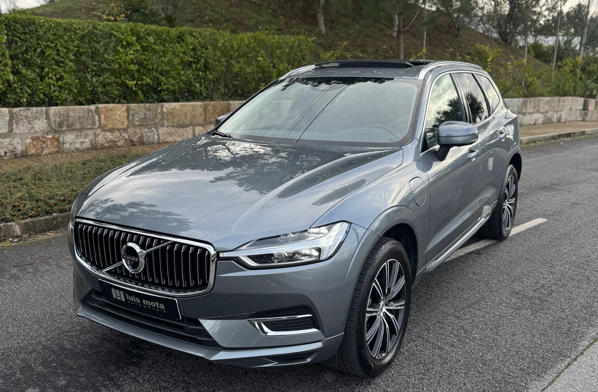 VOLVO XC60 2.0 T6 PHEV Inscription Expression AWD