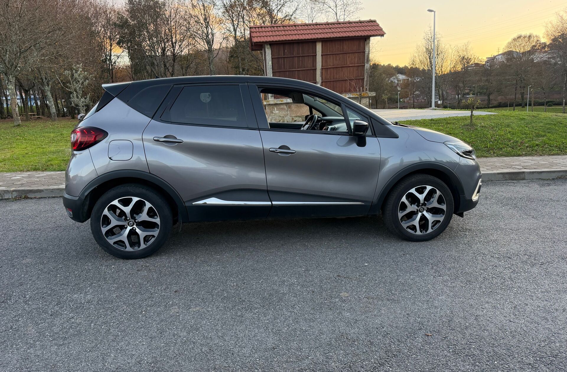 RENAULT Captur 1.5 dCi Exclusive