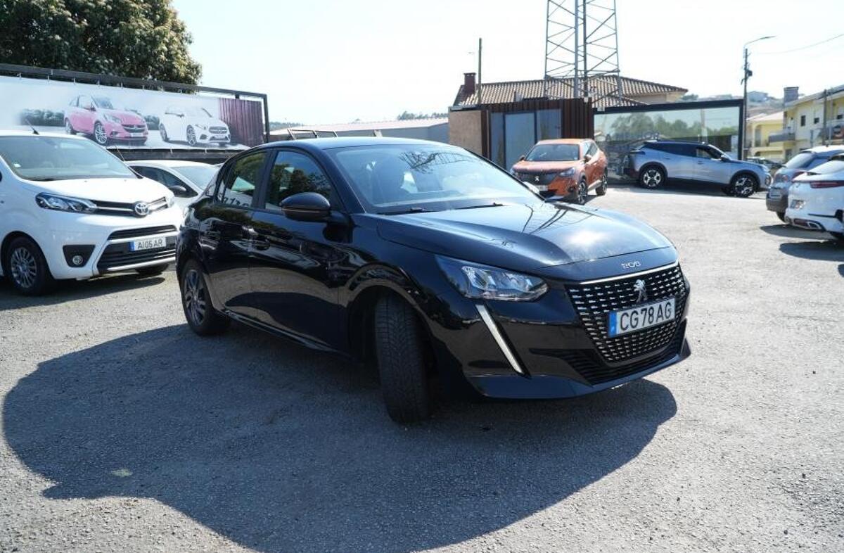 PEUGEOT 208 1.2 PureTech Active Pack