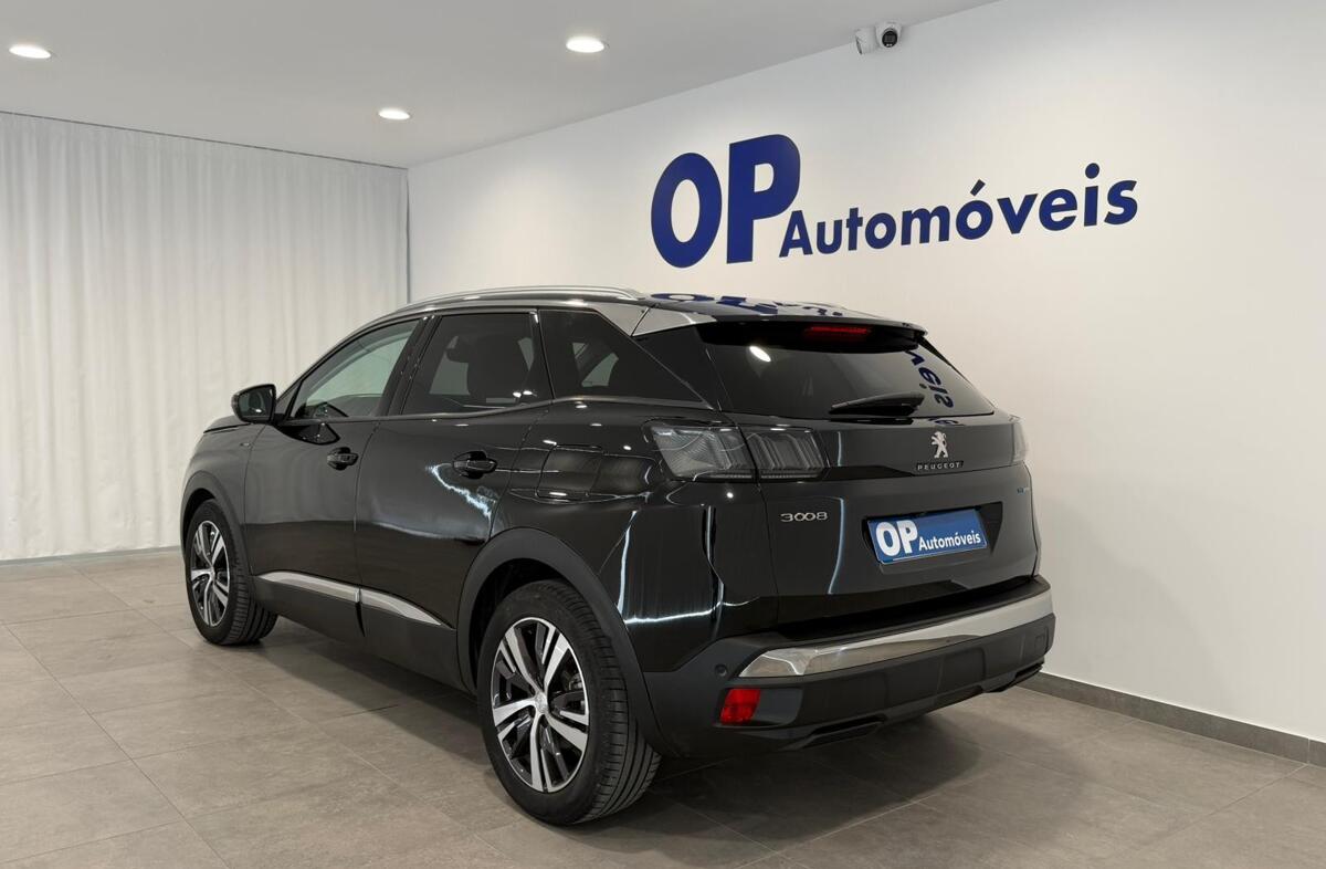 PEUGEOT 3008 1.6 Hybrid Allure Pack e-EAT8