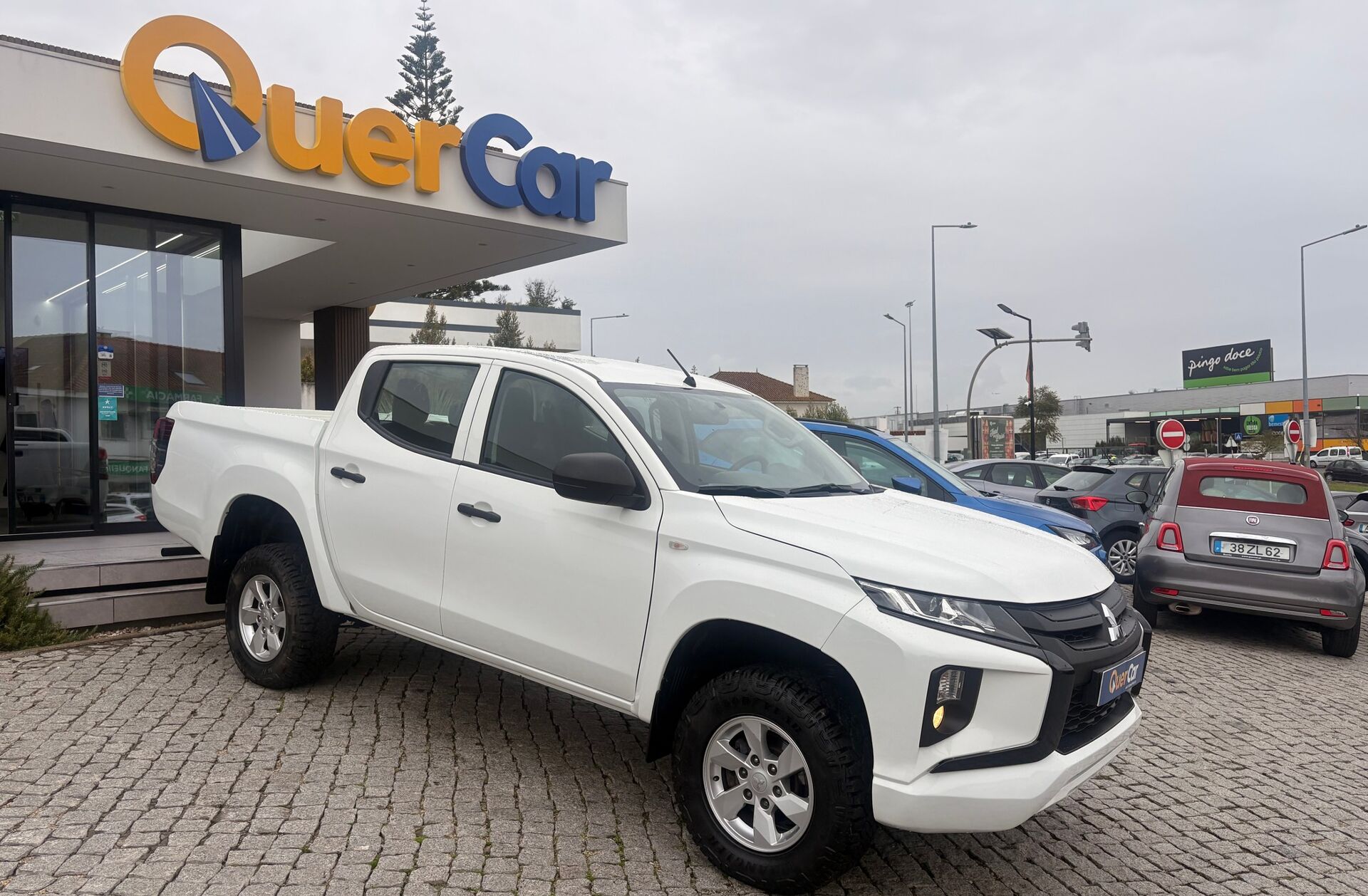 MITSUBISHI L 200 2.3 DI-D CD Invite Strakar Look 4WD