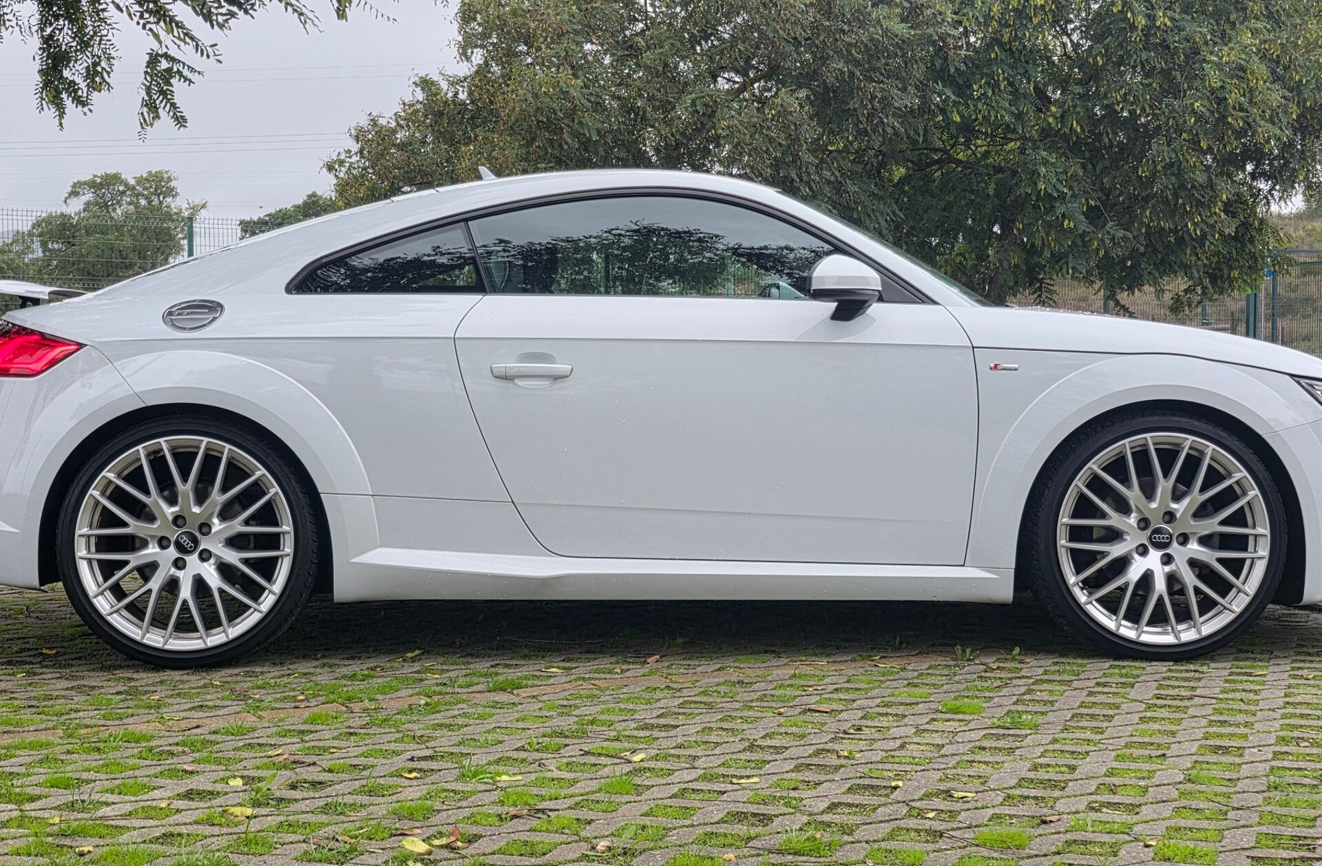 AUDI TT 2.0 TFSi quattro S-line S tronic