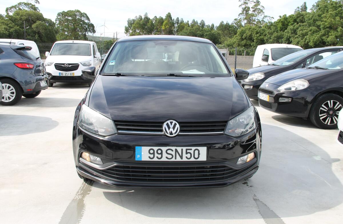 VOLKSWAGEN Polo 1.0 Confortline