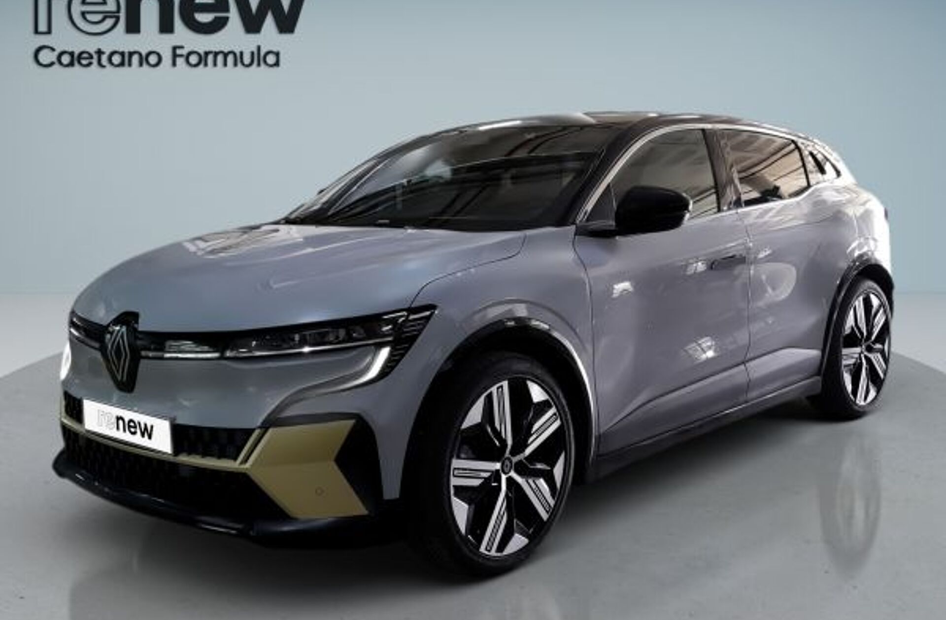 RENAULT Mégane ICONIC EV 60 220CV SUPER CHARGE