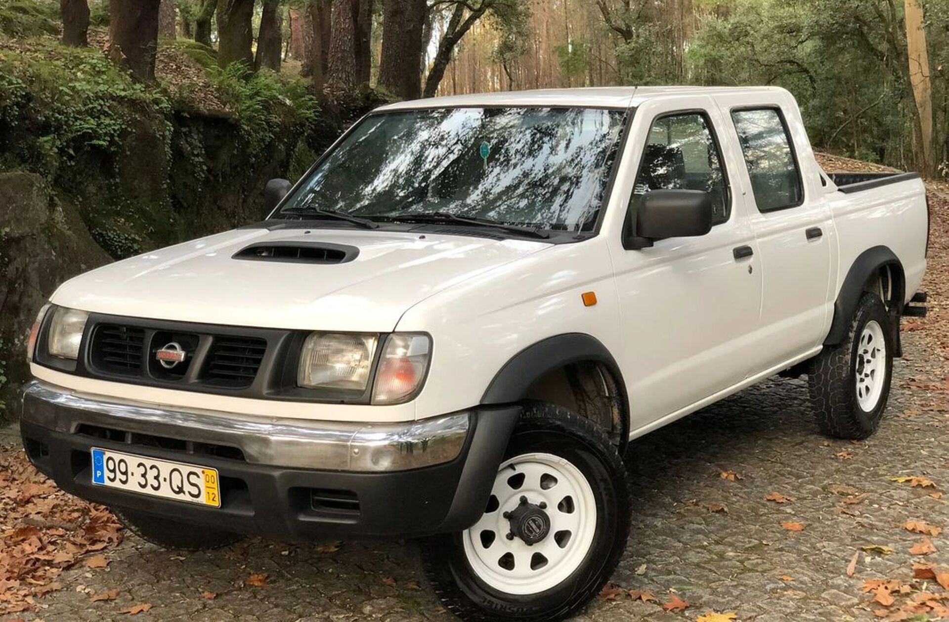 NISSAN Pick-Up 2.5 TD CD