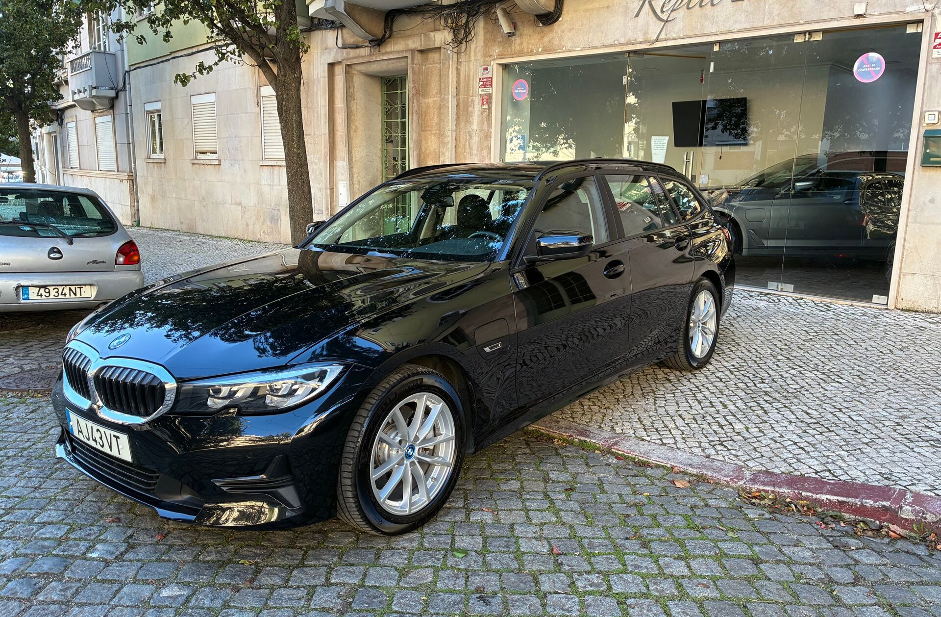 BMW Serie-3 320 e Touring Corporate Edition Auto