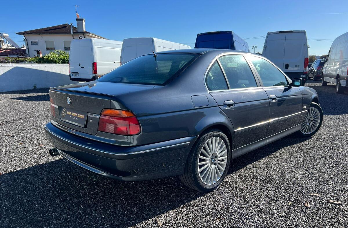 BMW Serie-5 523 i