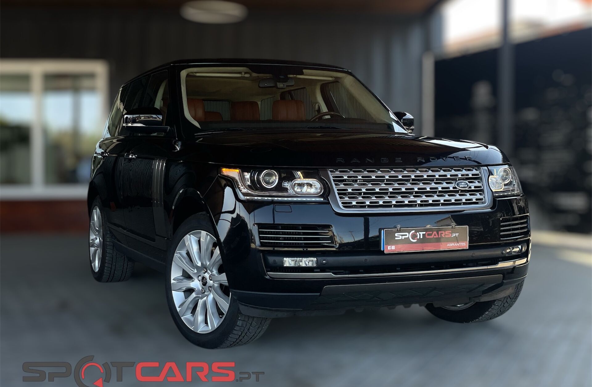 LAND ROVER Range Rover 3.0 TDV6 Autobiography
