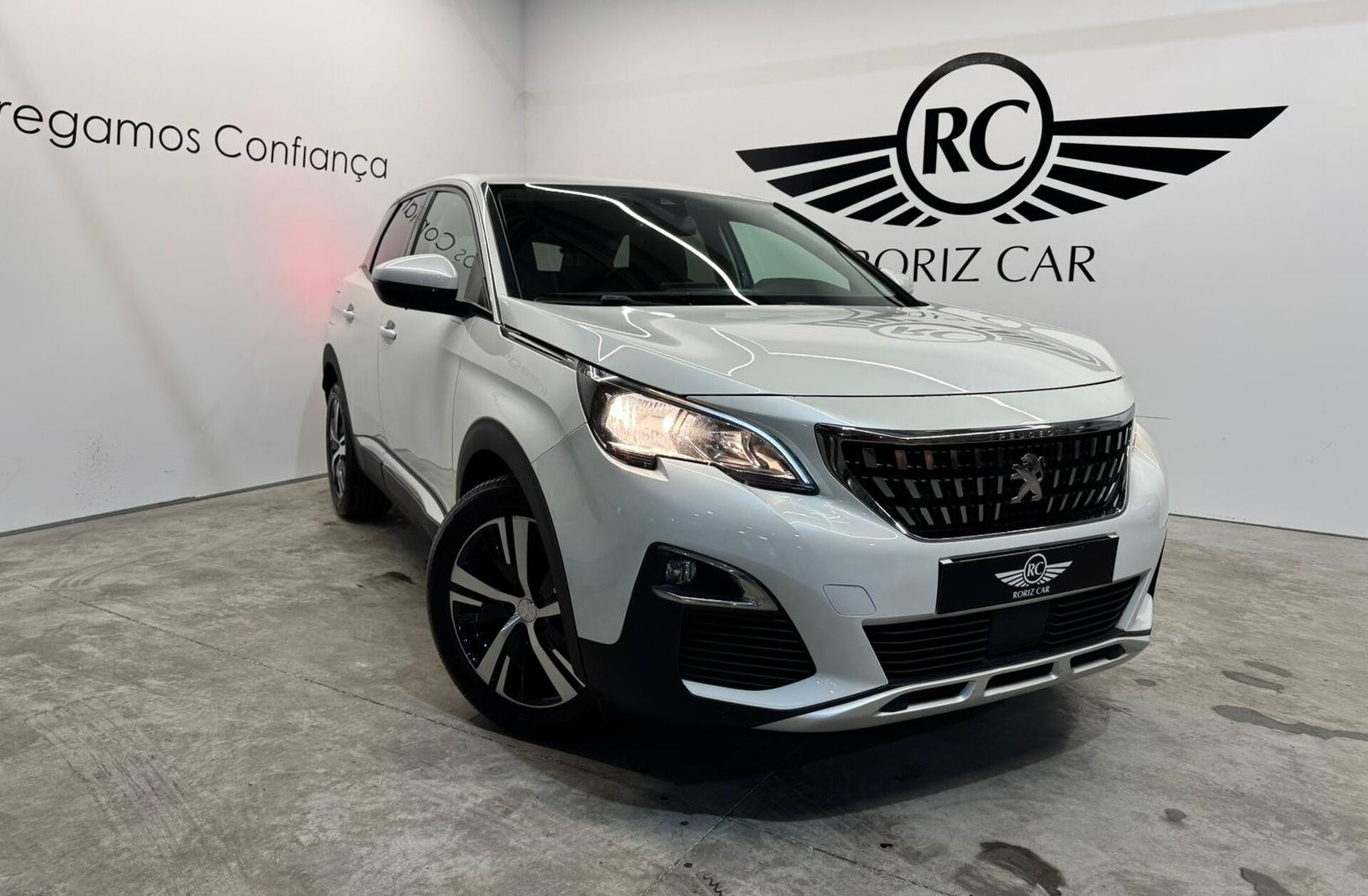 PEUGEOT 3008 1.5 BlueHDi Allure