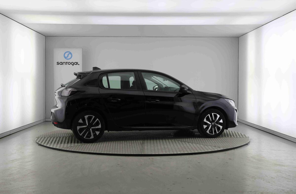 PEUGEOT 208 1.2 PureTech Active