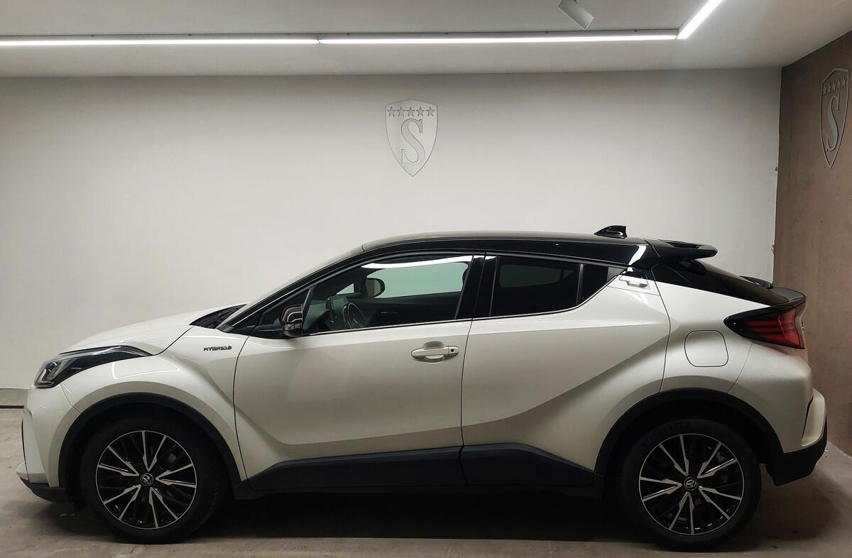 TOYOTA C-HR 1.8 Hybrid Exclusive