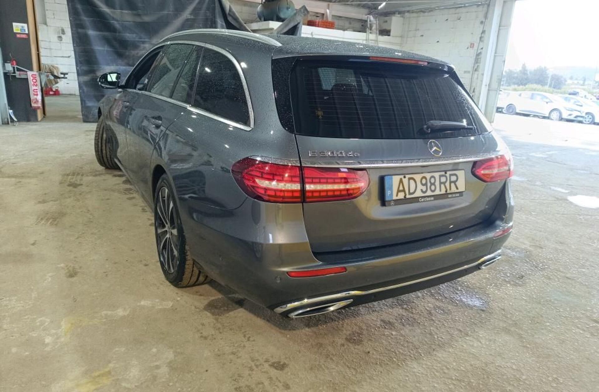 MERCEDES Classe E E 300 de Avantgarde