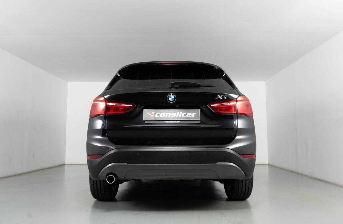 BMW X1 16 d sDrive Advantage