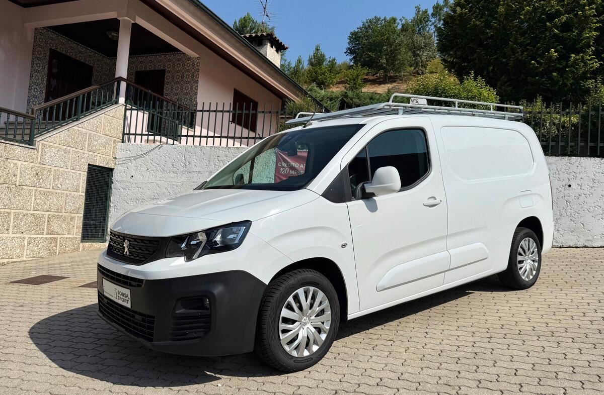 PEUGEOT Partner 1.5 BlueHDi Premium Standard