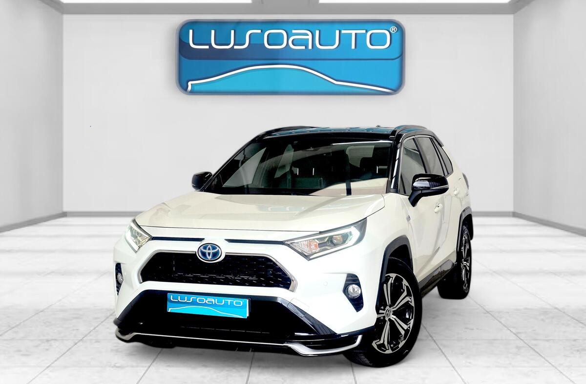TOYOTA RAV 4 2.5 HDF Exclusive