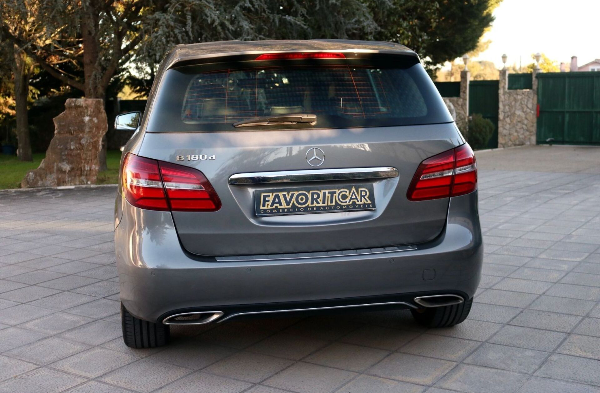 MERCEDES Classe B B 180 Style Aut.