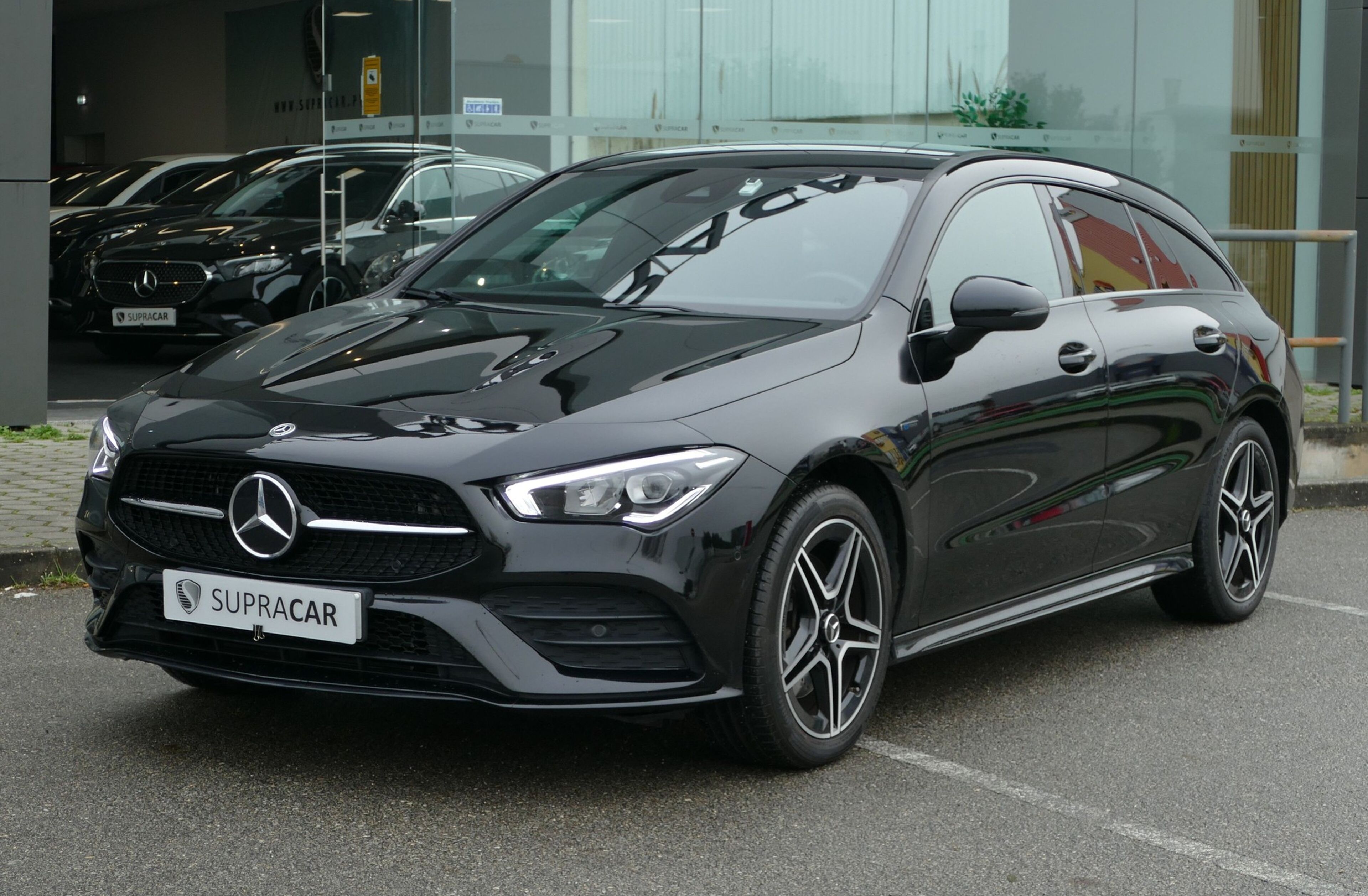 MERCEDES Classe CLA CLA 250 e Shooting Brake AMG Line
