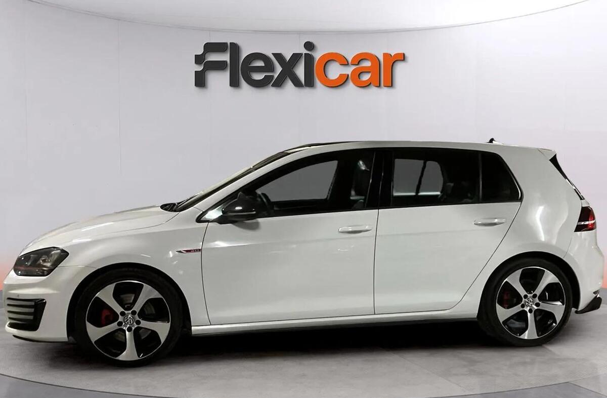 VOLKSWAGEN Golf 2.0 TSi GTi DSG Performance
