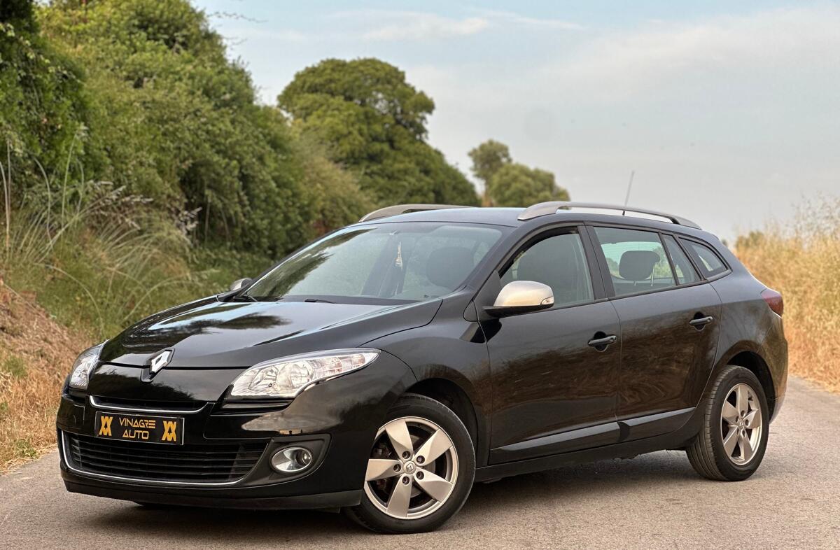 RENAULT Mégane 1.5 dCi Dynamique S SS
