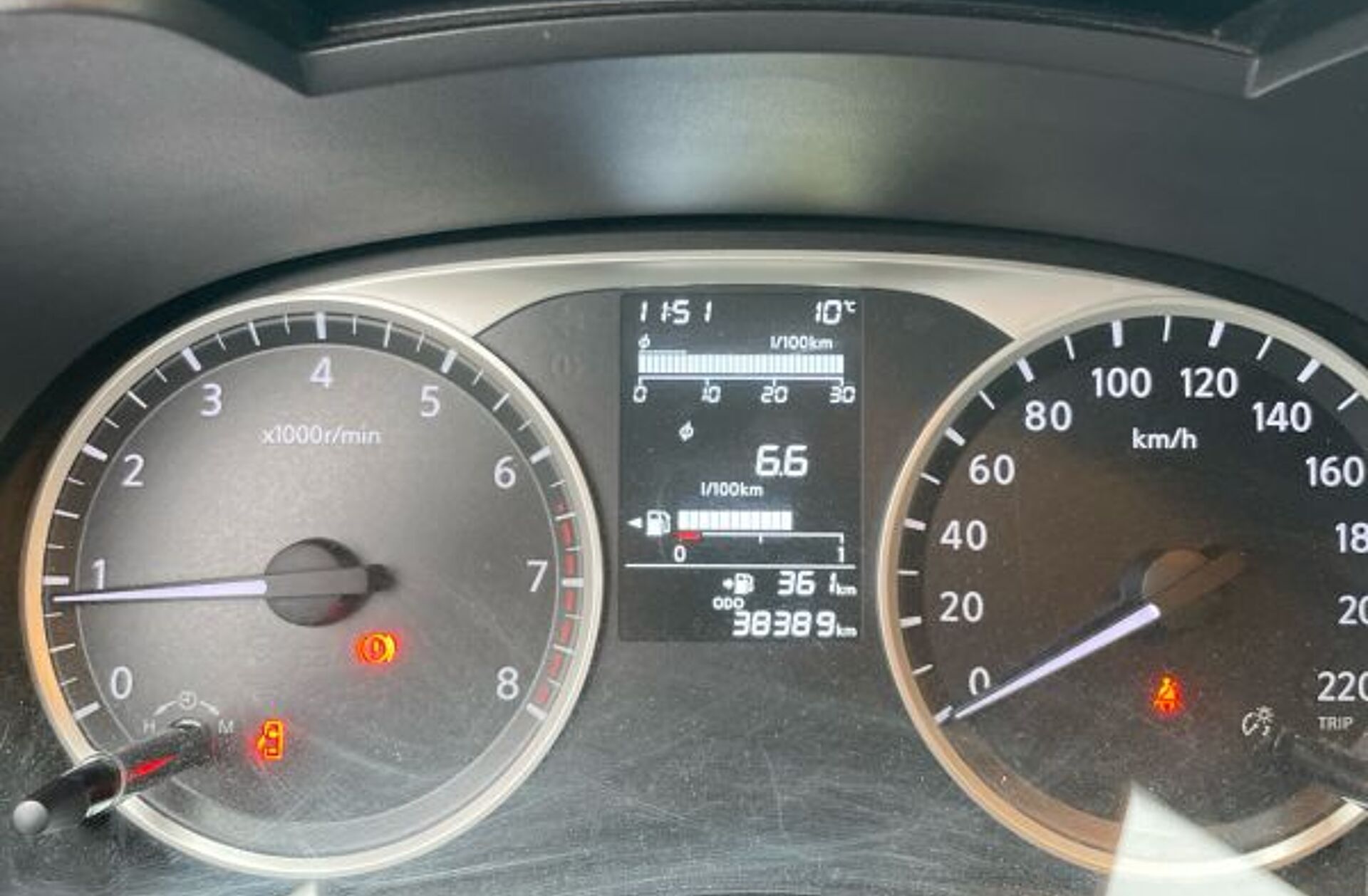 NISSAN Micra 1.0 IG-T Visia