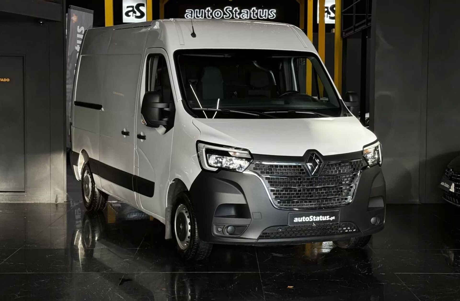 RENAULT Master 2.3 dCi L2H2 3.5T SS