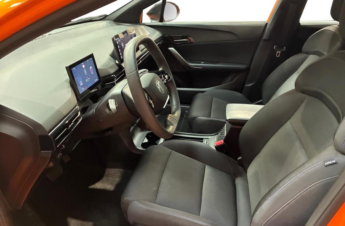 MG MG4 51 kWh Standard