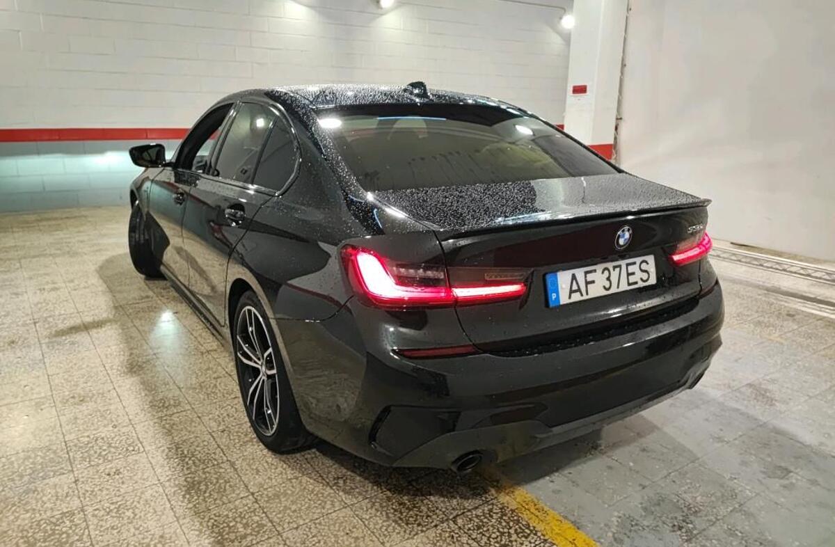 BMW Serie-3 330 e Pack M Auto