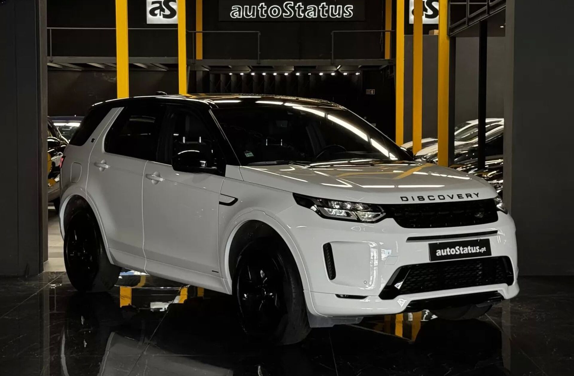 LAND ROVER Discovery S.2.0 eD4 R-Dynamic 7L