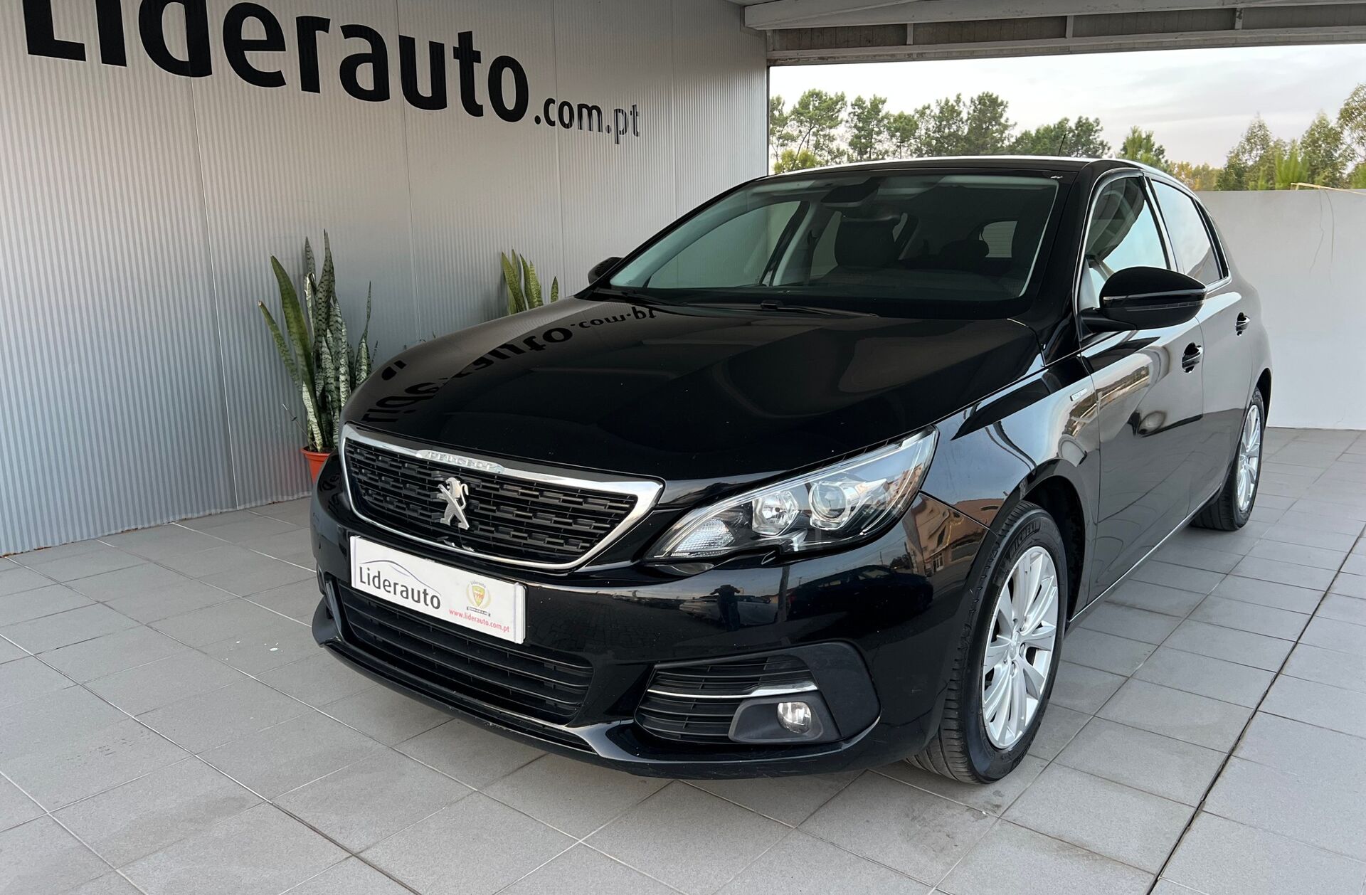 PEUGEOT 308 1.5 BlueHDi Style