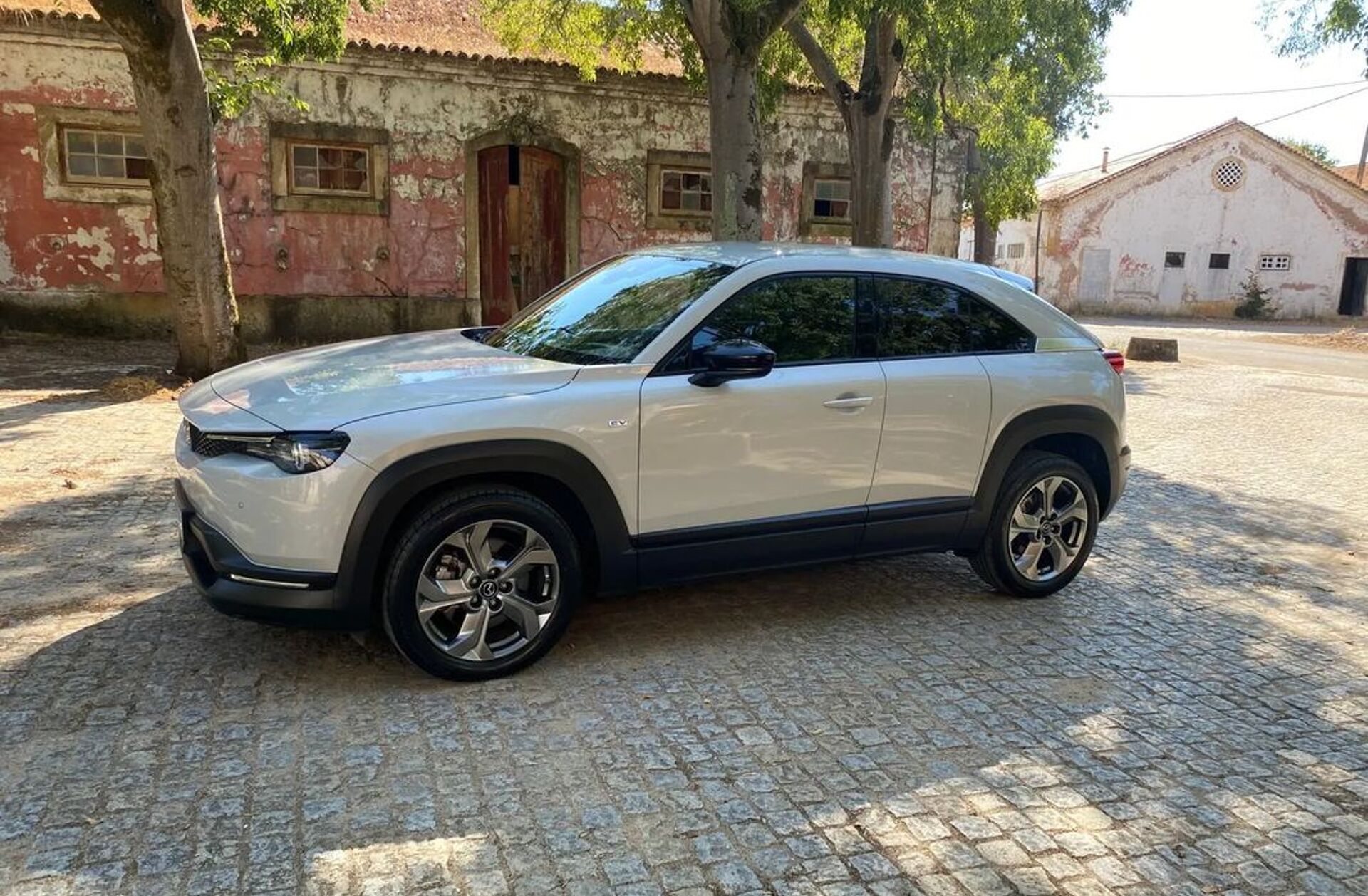 MAZDA MX-30 e-Skyactiv Makoto Industrial Vintage