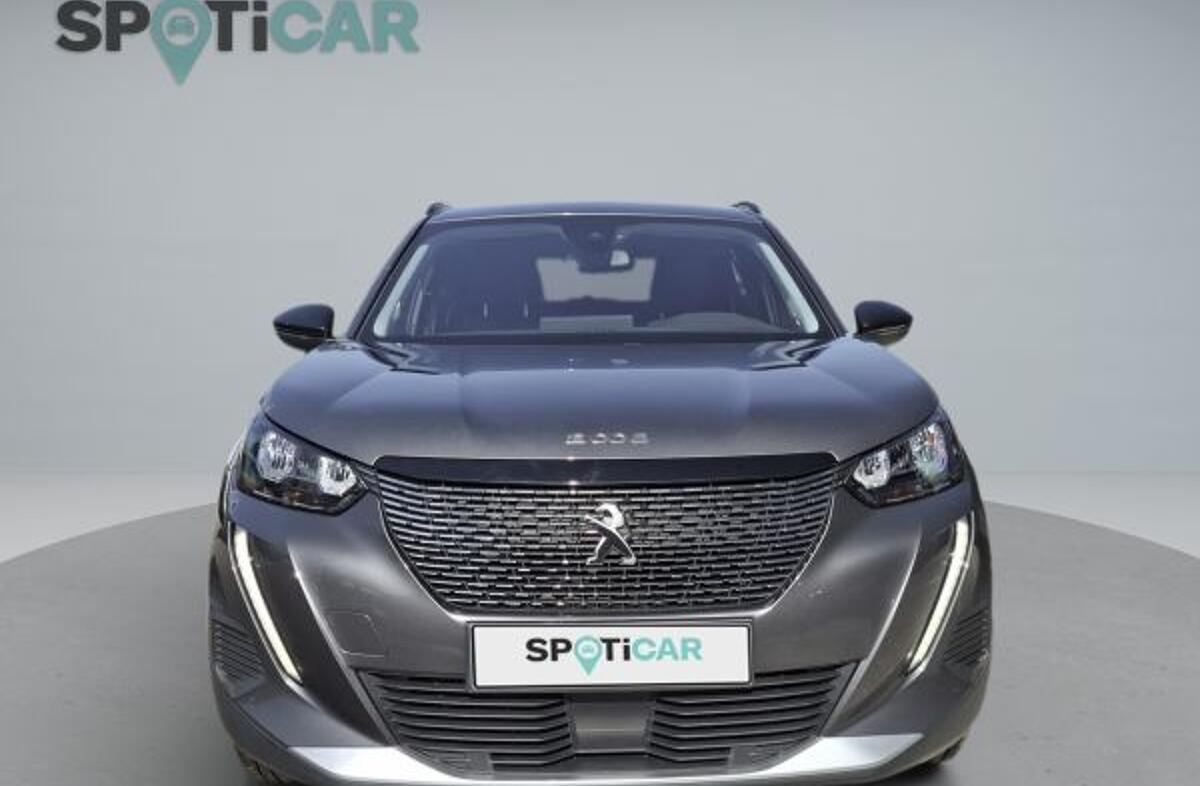 PEUGEOT 2008 1.2 PureTech Allure