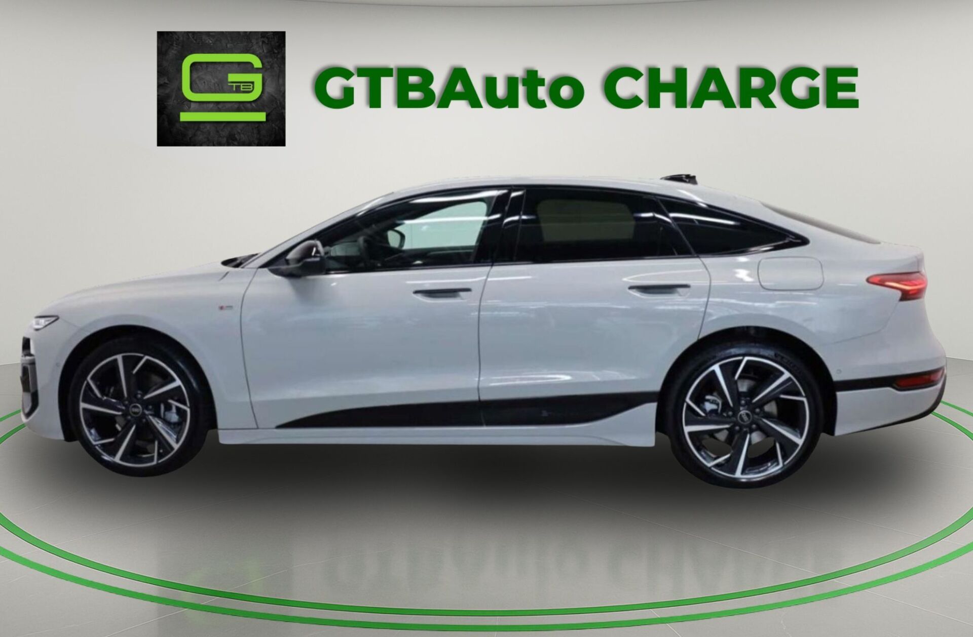 AUDI A6 Avant 55 TFSIe quattro S line S tronic